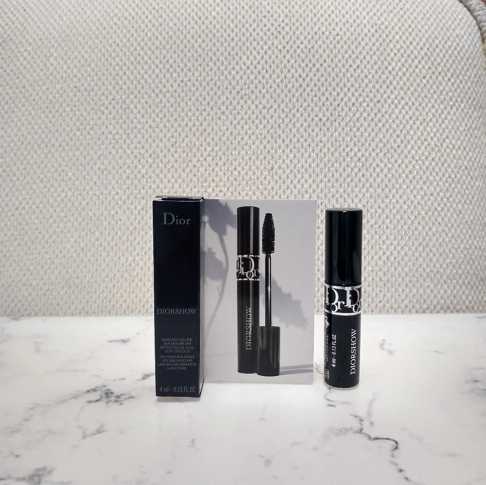 Diorshow 24h Buildable Volume Mascara 090 Black Mini Travel Size .13 oz